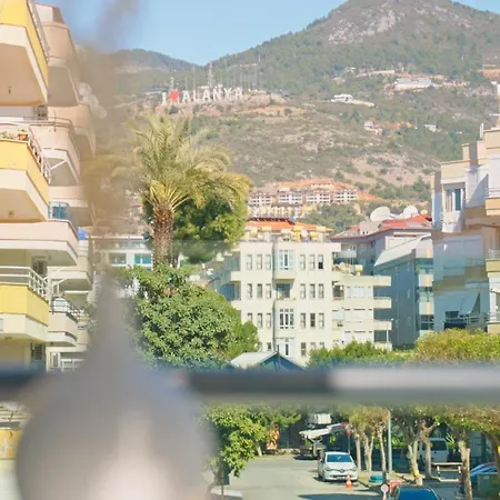 Luxury In The Center Of 100m To The Sea Apartment *
