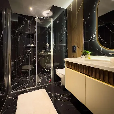 Qoople Legend C - In 100m To The Sea Apartament