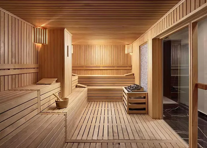 Qoople Legend C - In 100m To The Sea