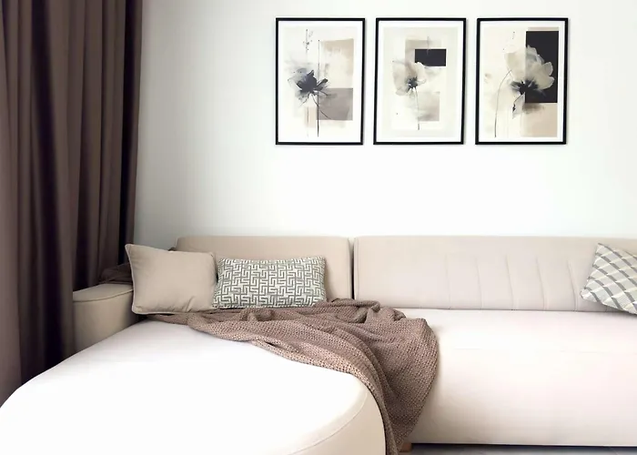 Qoople Legend C - In 100m To The Sea *