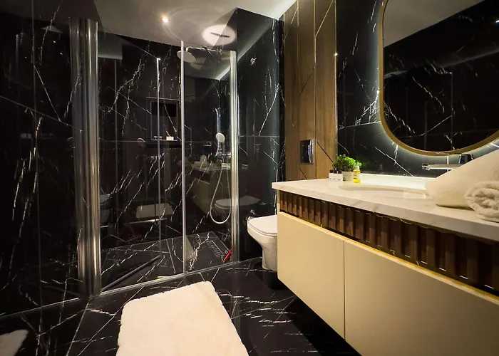 Qoople Legend C - In 100m To The Sea Apartment