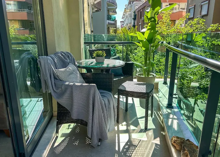 Qoople Legend C - In 100m To The Sea Alanya