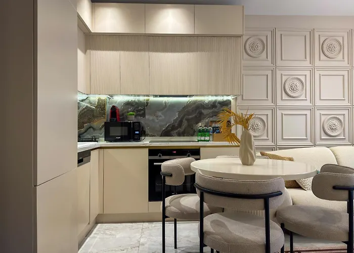 Qoople Legend C - In 100m To The Sea