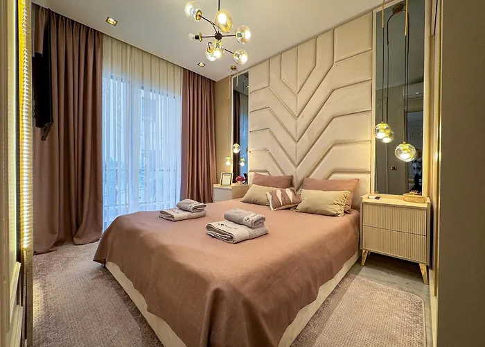 Qoople Legend C - In 100m To The Sea *